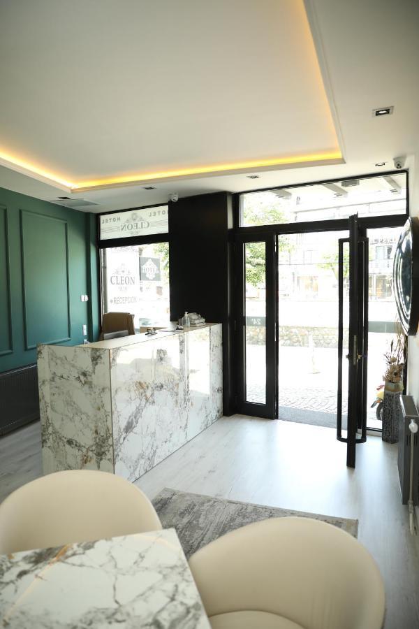 Hotel Cleon Prizren Exterior foto