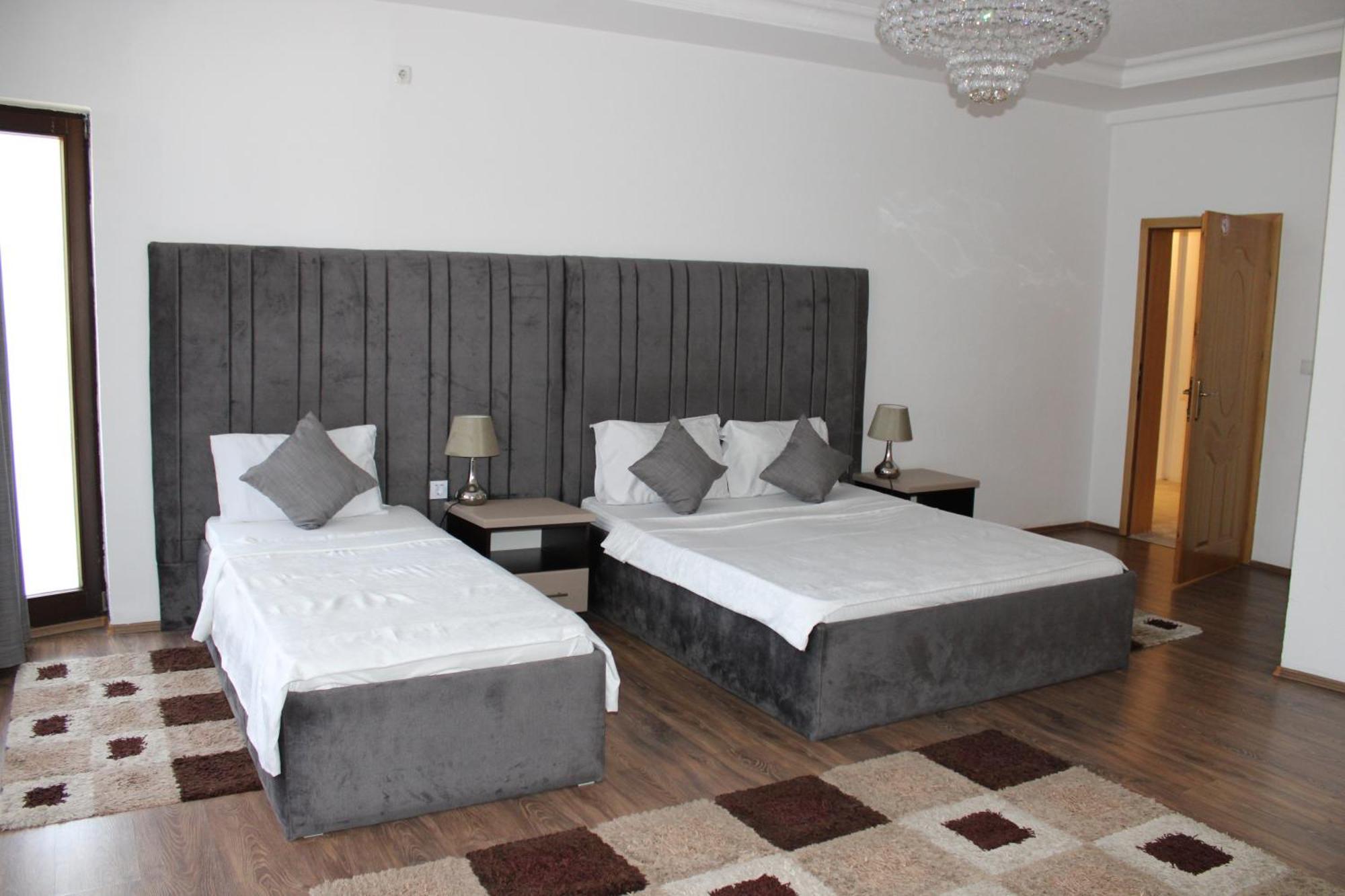 Hotel Cleon Prizren Exterior foto