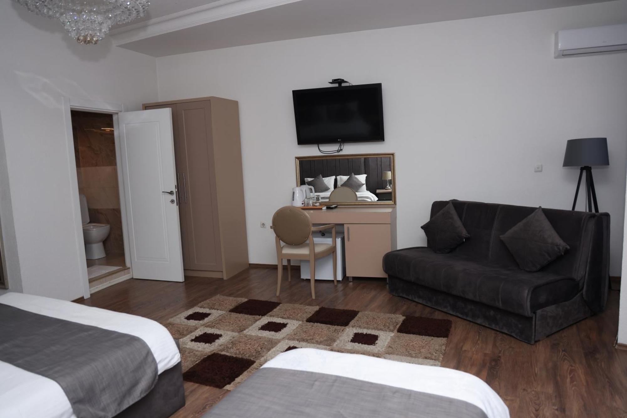 Hotel Cleon Prizren Exterior foto
